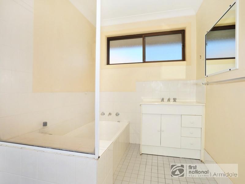 1/24 Samuelson Crescent, Armidale NSW 2350