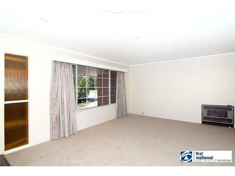 5 Bishop Crescent, Armidale NSW 2350