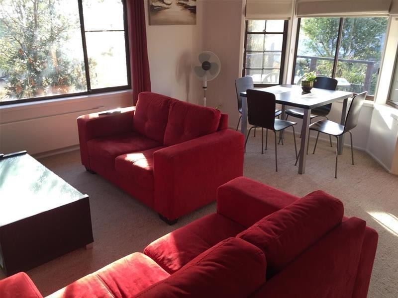 2/30 Crest Road, Armidale NSW 2350