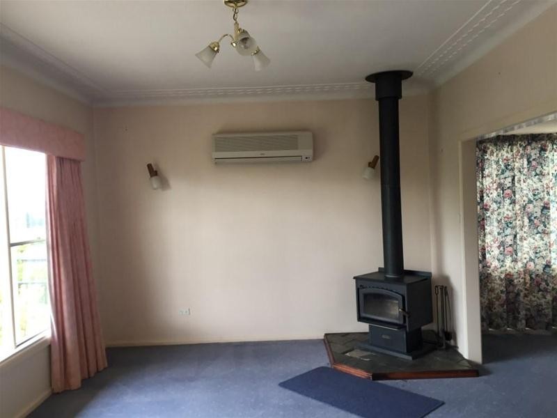 10 Kelly Avenue, Armidale NSW 2350