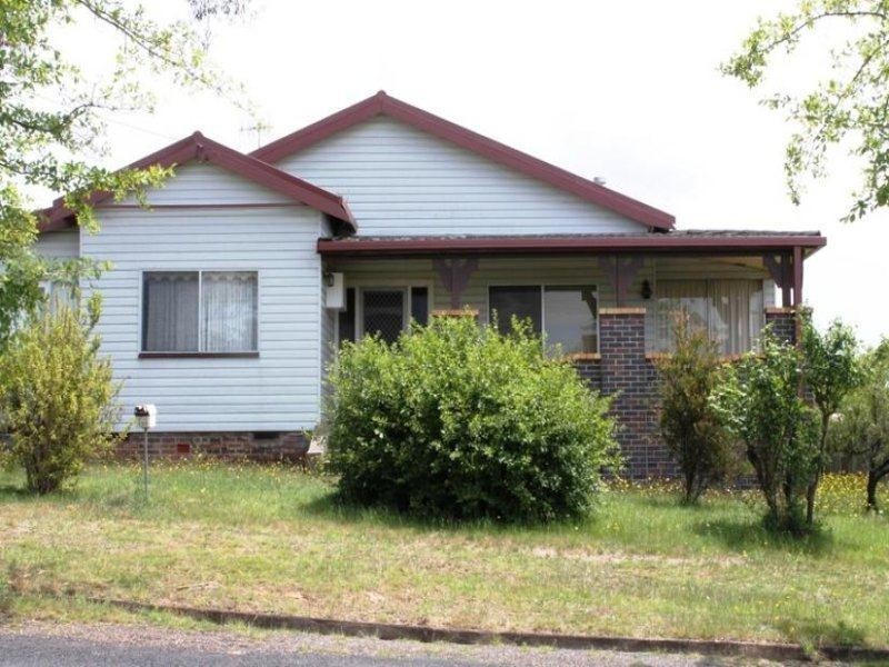 133 Jeffrey Street, Armidale NSW 2350