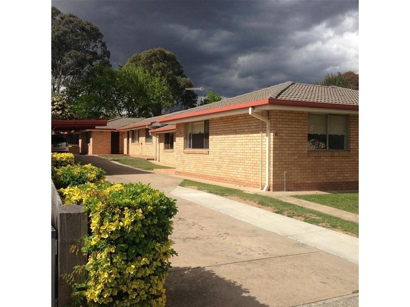 2/89 Jeffrey Street, Armidale NSW 2350