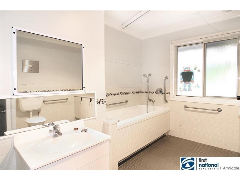 181 Kirkwood Street, Armidale NSW 2350