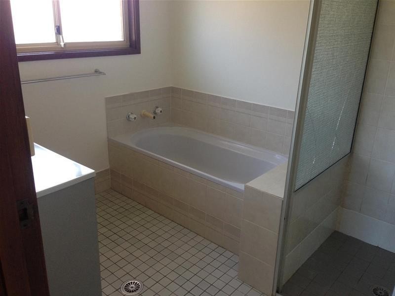 14 Alahna Drive, Armidale NSW 2350