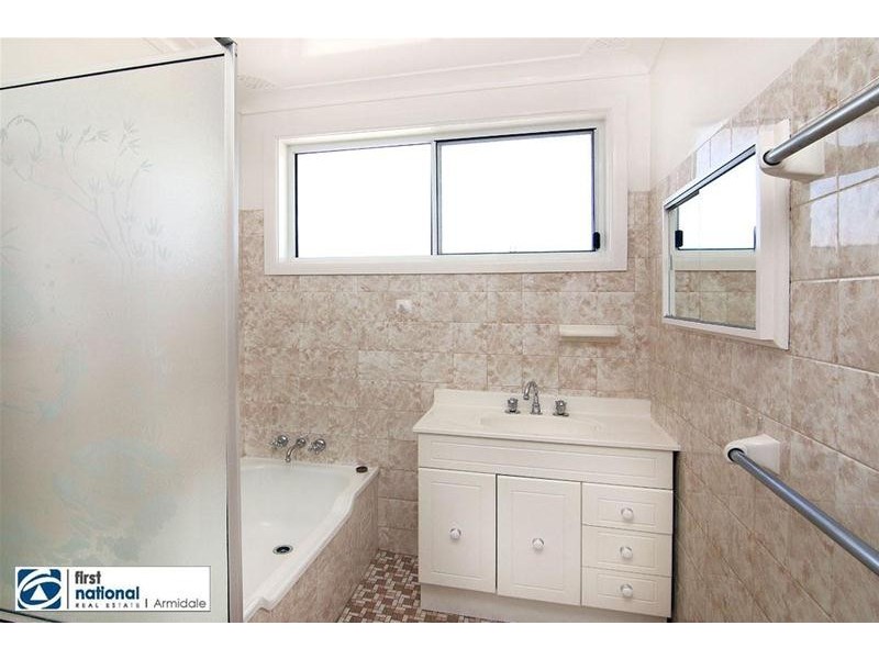 3 Kelly Avenue, Armidale NSW 2350