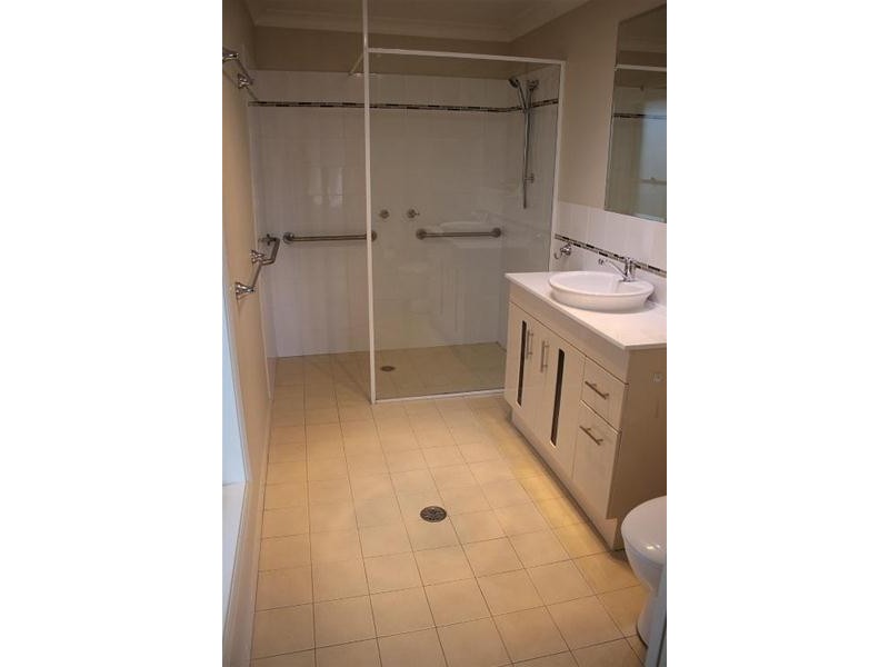 6/90 Douglas Street, Armidale NSW 2350