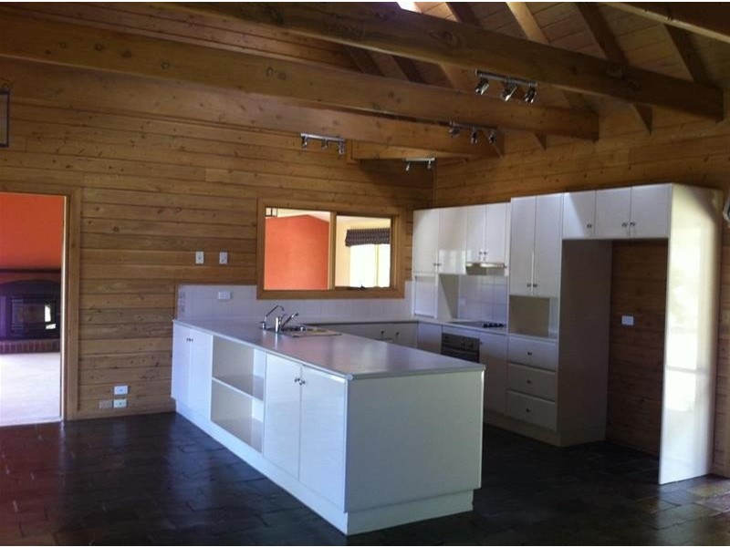 614 Puddledock Road, Armidale NSW 2350