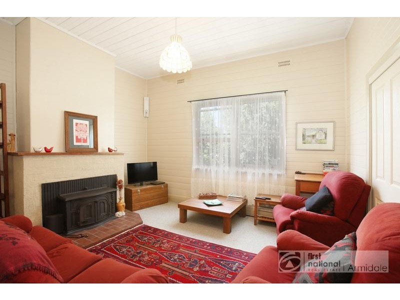 220 Donnelly Street, Armidale NSW 2350