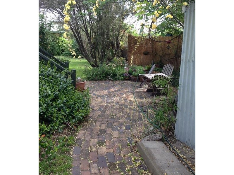 220 Donnelly Street, Armidale NSW 2350