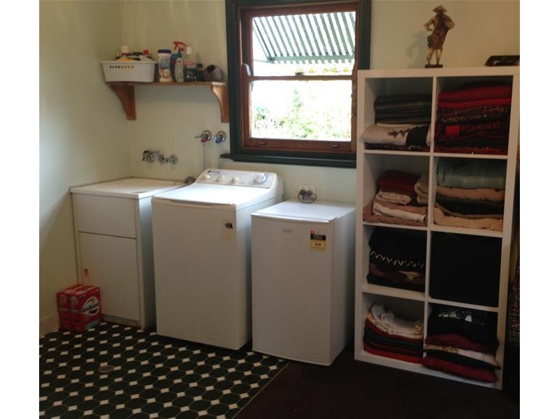 220 Donnelly Street, Armidale NSW 2350