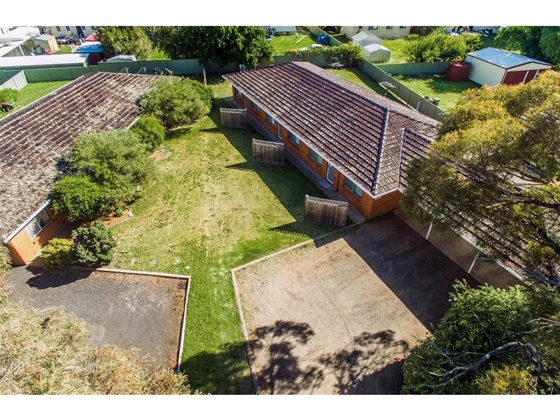 1-3/11 Queen Elizabeth Drive, Armidale NSW 2350