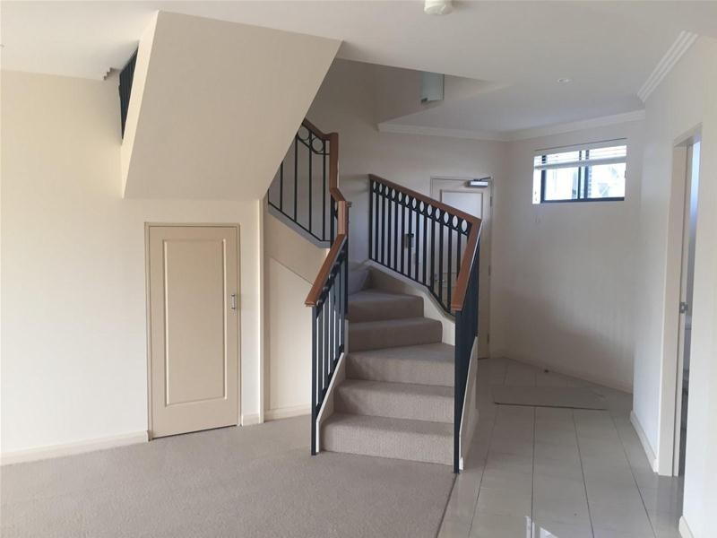 1/24-30 Moore Street, Armidale NSW 2350