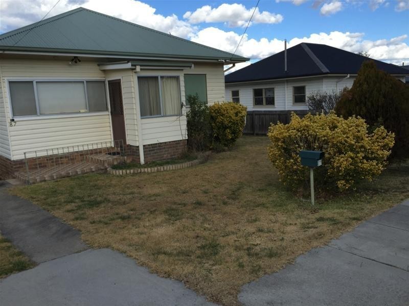 87 Taylor Street, Armidale NSW 2350