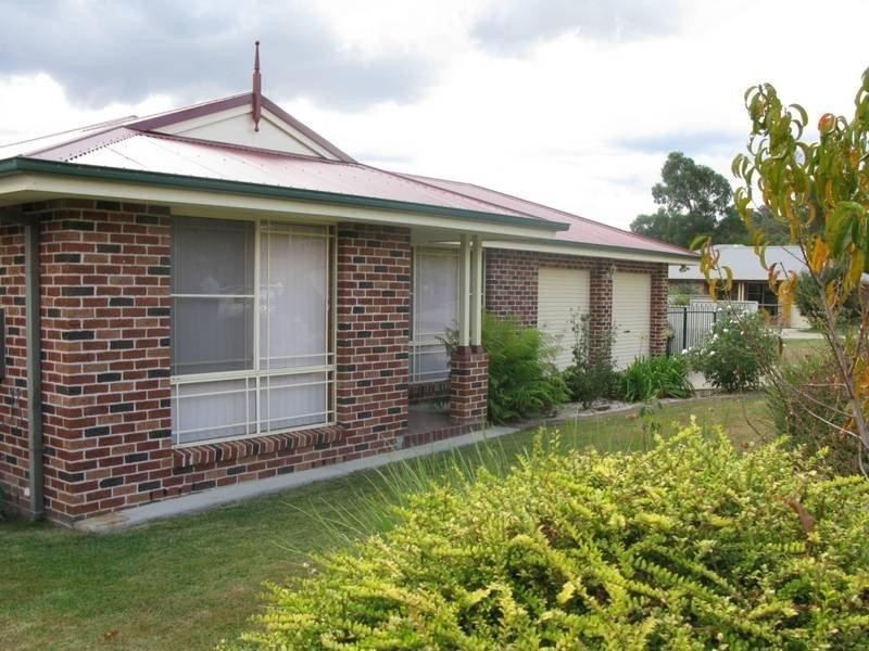 4 Kurrajong Close, Armidale NSW 2350