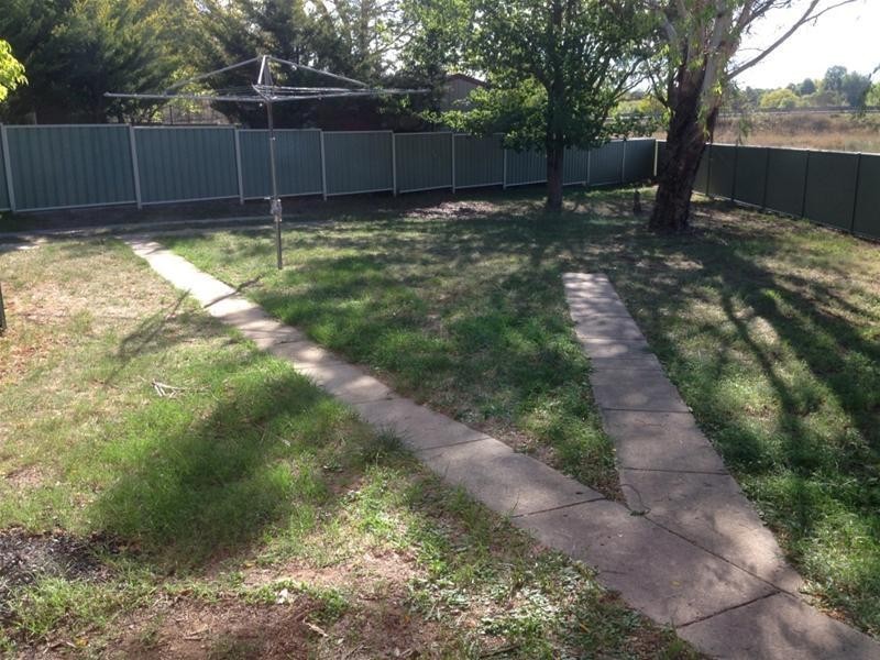 9 Bain Crescent, Armidale NSW 2350