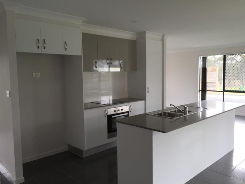 8 Dale Crescent, Armidale NSW 2350