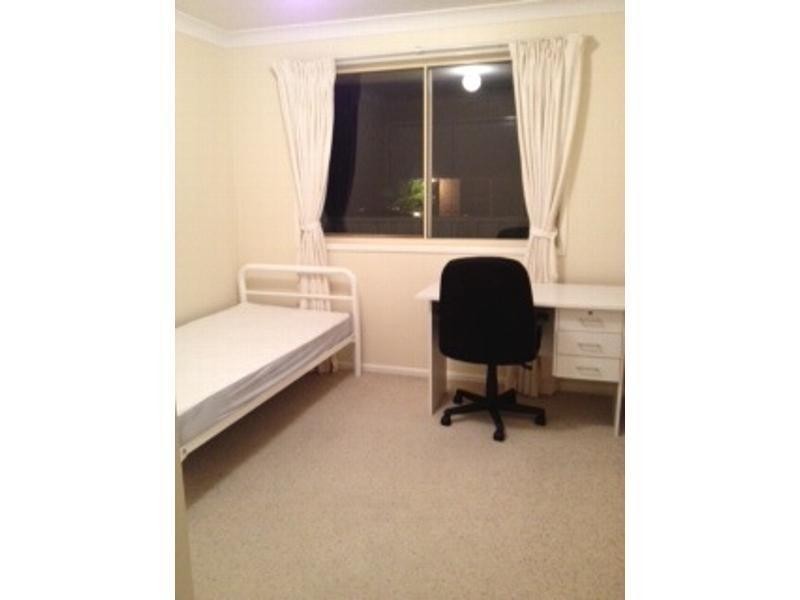 R1/6 Fiona Place, Armidale NSW 2350