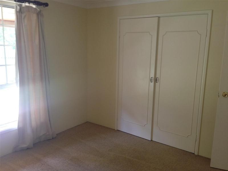 19 White Avenue, Armidale NSW 2350