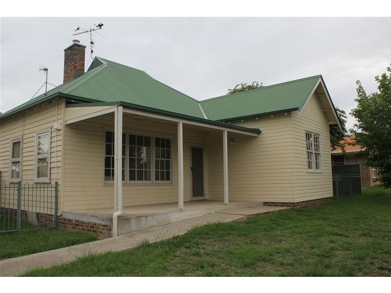 5/64 Claude Street, Armidale NSW 2350