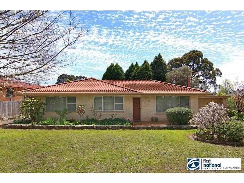 13 Bowman Avenue, Armidale NSW 2350