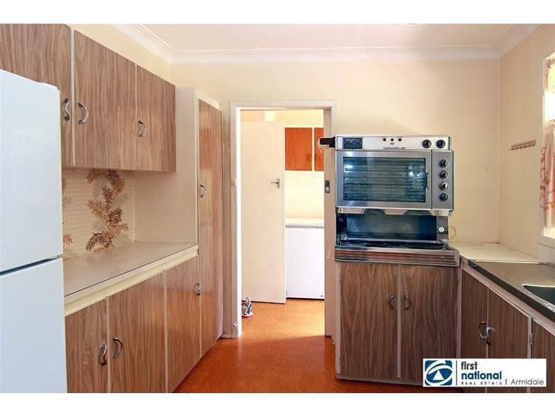 13 Bowman Avenue, Armidale NSW 2350