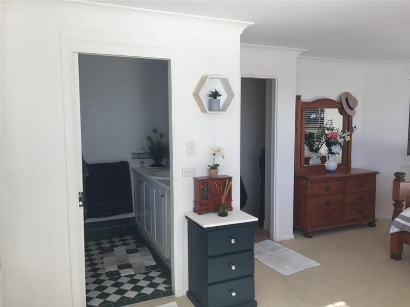 14 Donegal Terrace, Armidale NSW 2350