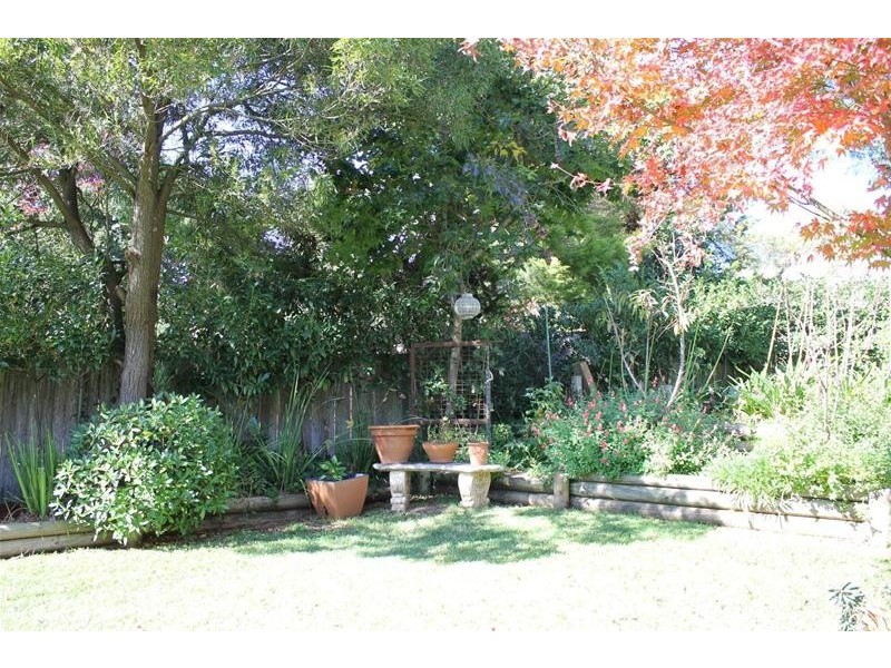 14 Donegal Terrace, Armidale NSW 2350