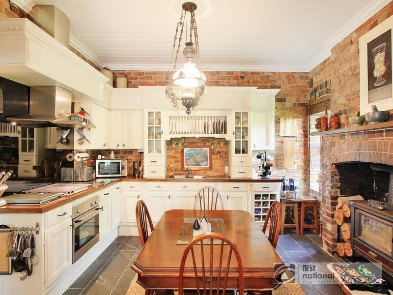 3 Dorothy Avenue, Armidale NSW 2350