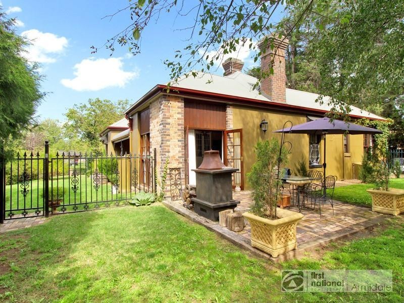 3 Dorothy Avenue, Armidale NSW 2350