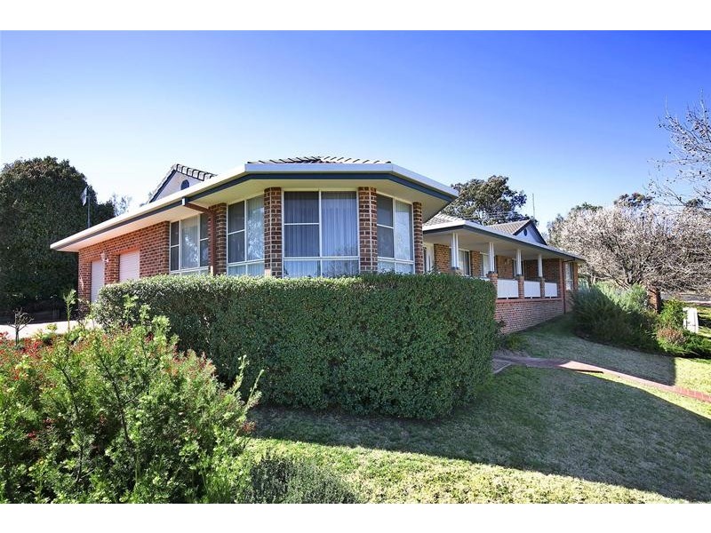 1 Norris Drive, Armidale NSW 2350