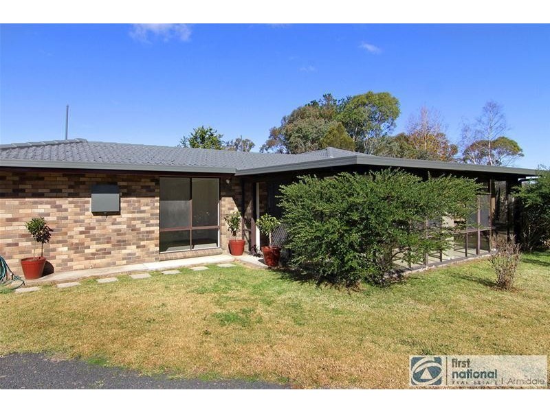 81 Pinegrove Road, Armidale NSW 2350
