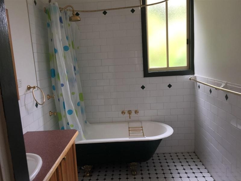 209 Brown Street, Armidale NSW 2350