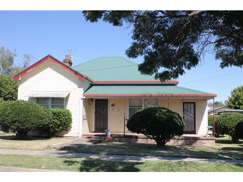 116 Butler Street, Armidale NSW 2350