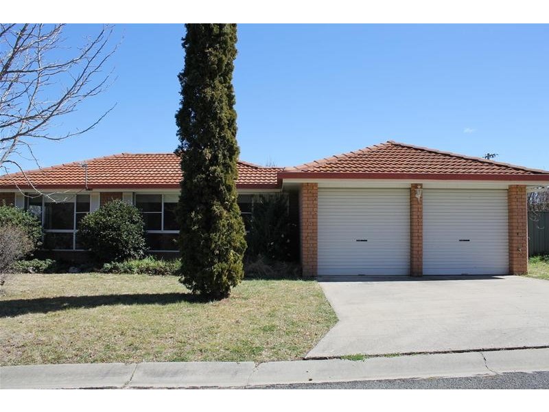 1 Northey Drive, Armidale NSW 2350