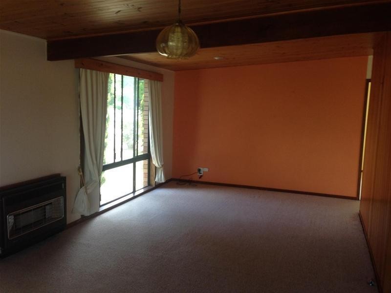 11 Douglas Street, Armidale NSW 2350