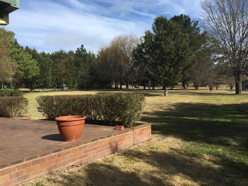 16 O’Connor Road, Armidale NSW 2350