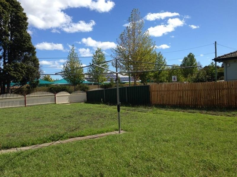 21 Queen Elizabeth Drive, Armidale NSW 2350