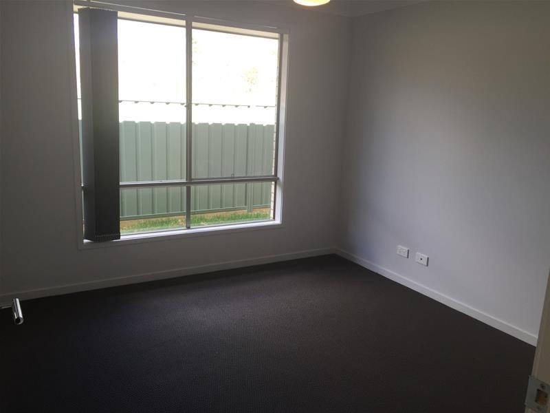 32 Dale Crescent, Armidale NSW 2350