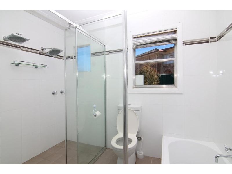 10 Chestnut Avenue, Armidale NSW 2350