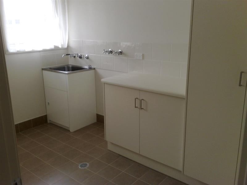 8 Rusden Court, Armidale NSW 2350