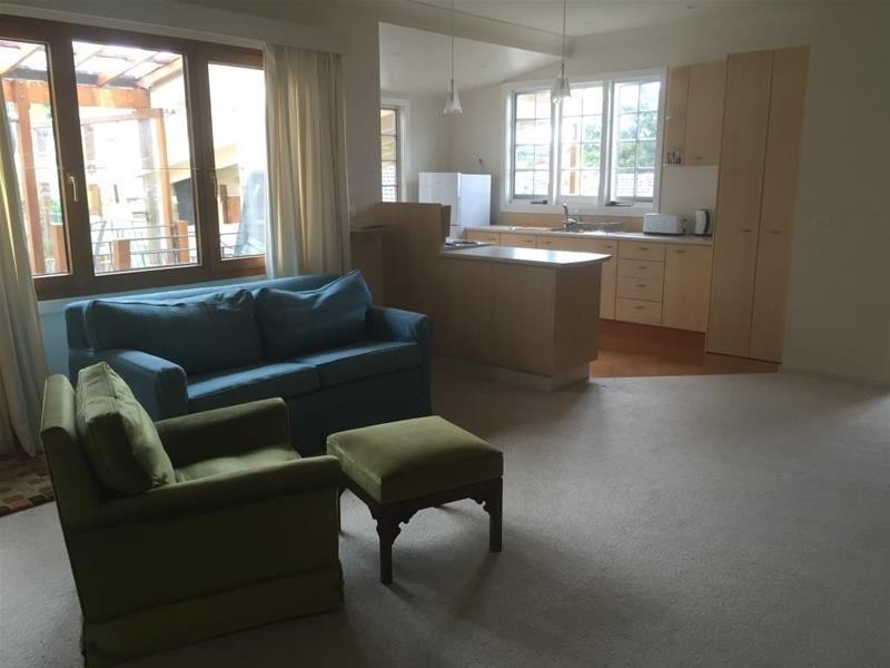 2/112 Barney Street, Armidale NSW 2350