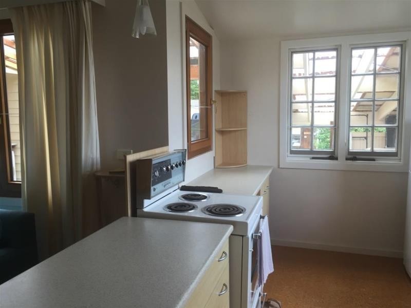 2/112 Barney Street, Armidale NSW 2350