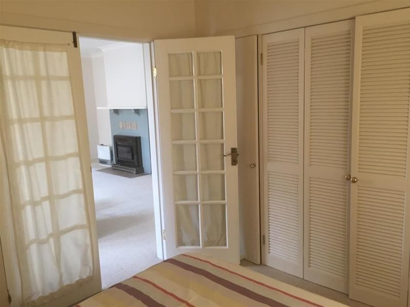 2/112 Barney Street, Armidale NSW 2350