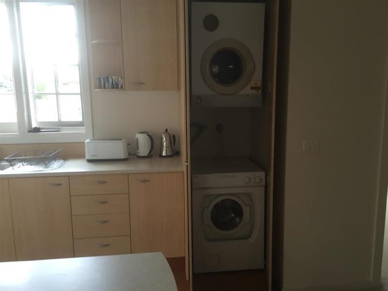 2/112 Barney Street, Armidale NSW 2350