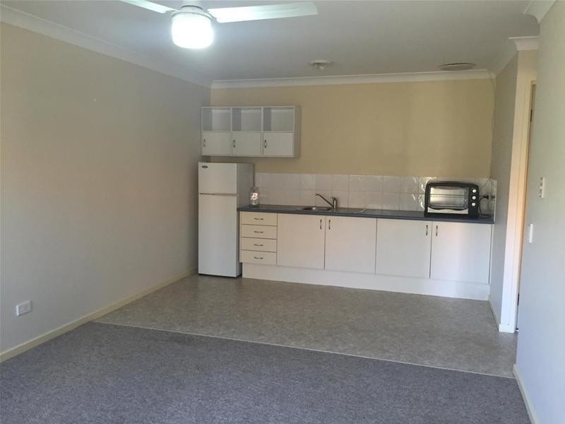 40/80 Queen Elizabeth Drive, Armidale NSW 2350