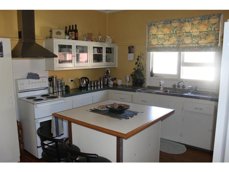 138A Barney Street, Armidale NSW 2350