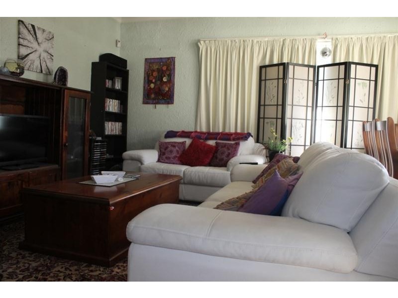 138A Barney Street, Armidale NSW 2350