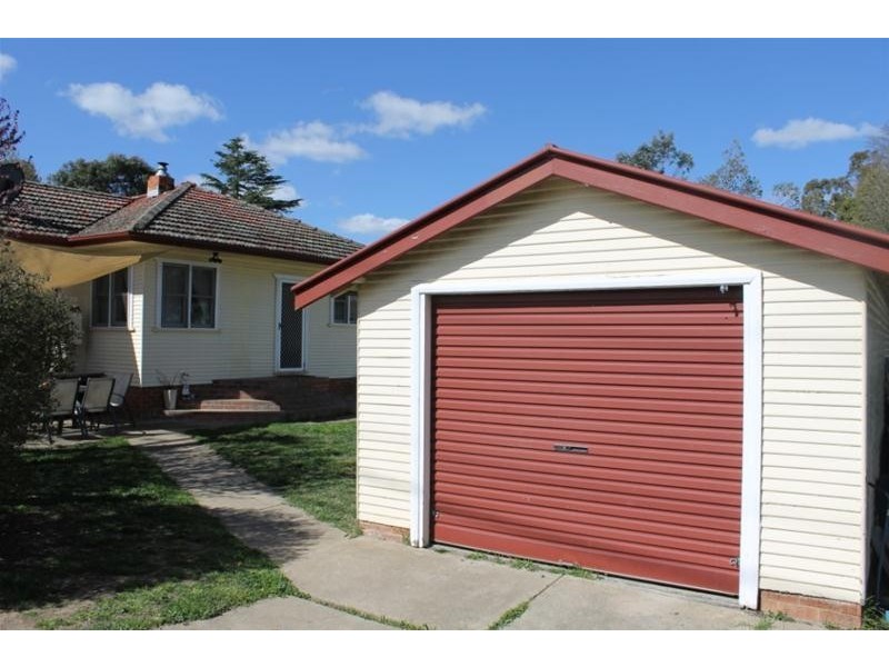 138A Barney Street, Armidale NSW 2350