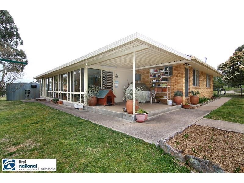 73 Fosters Road, Armidale NSW 2350