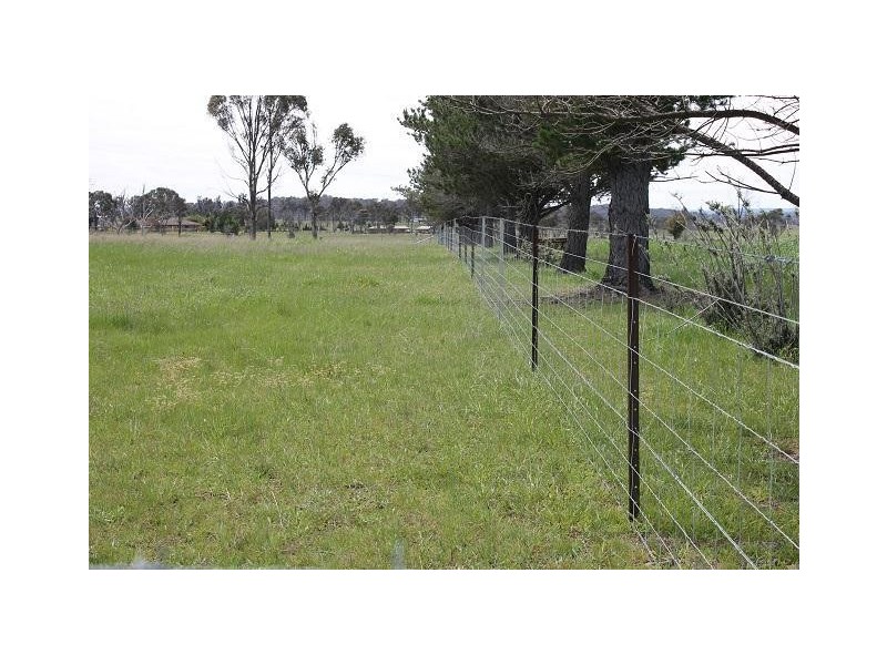 73 Fosters Road, Armidale NSW 2350